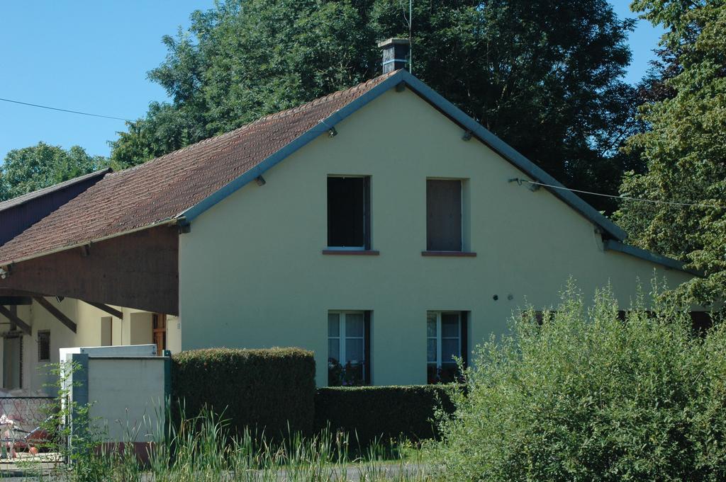 Gite Du Grand Morin Villeneuve-la-Lionne エクステリア 写真